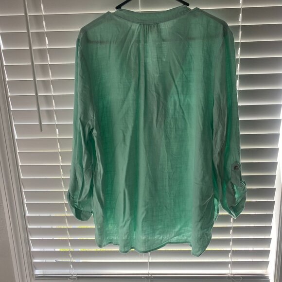 Soft Green Linen Blend Blouse PXL - Picture 10 of 13